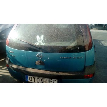 opel corsa c del año 2001