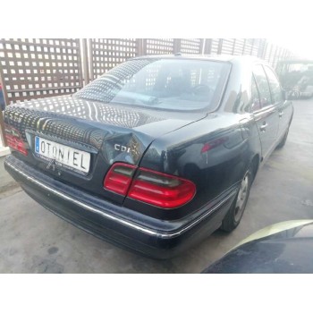 mercedes-benz clase e (w210) berlina diesel del año 1999