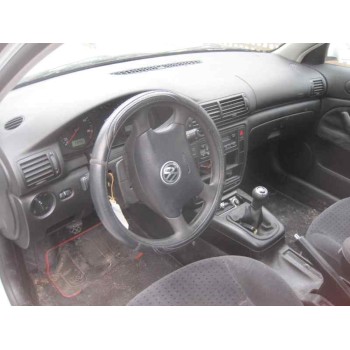 volkswagen passat berlina (3b2) del año 1999