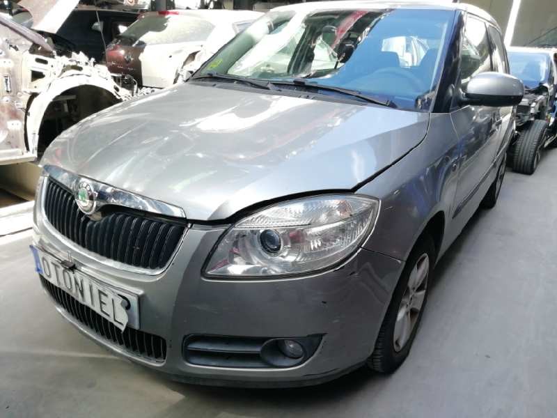 SKODA FABIA (5J2 )