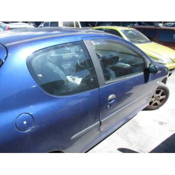 peugeot 206 berlina del año 2002