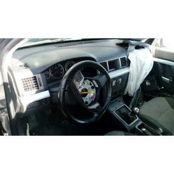 opel vectra c berlina del año 2005