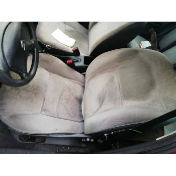 citroën xsara berlina del año 2002