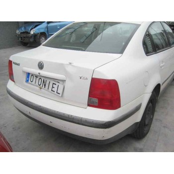 volkswagen passat berlina (3b2) del año 1999