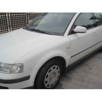 volkswagen passat berlina (3b2) del año 1999