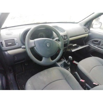renault clio ii fase ii (b/cb0) del año 2004