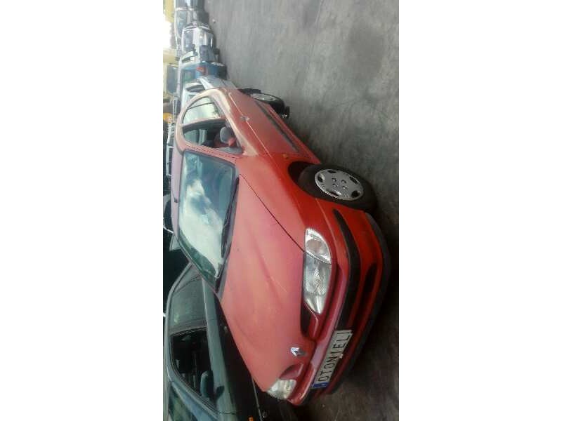 renault megane i berlina hatchback (ba0) del año 1996