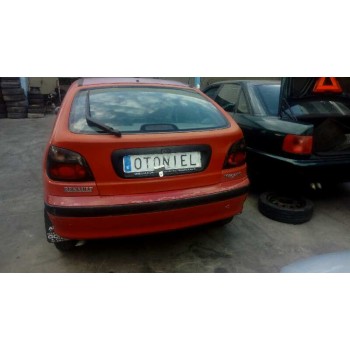 renault megane i berlina hatchback (ba0) del año 1996