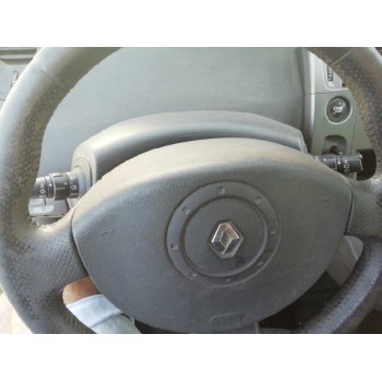 renault grand scenic del año 2005