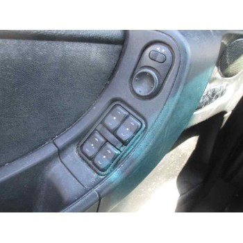 opel zafira a del año 2000