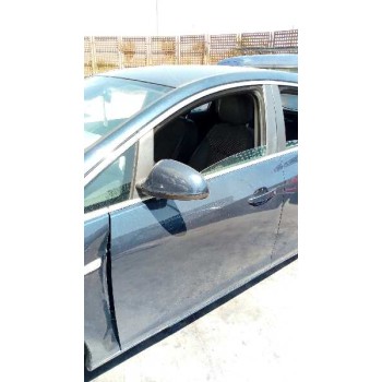 opel astra j lim. del año 2011