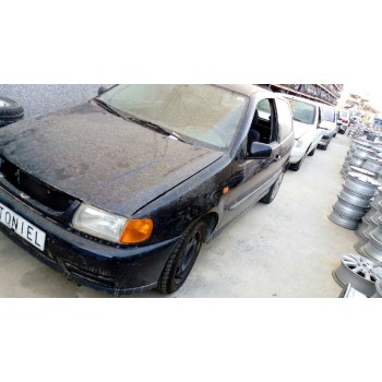 volkswagen polo berlina (6n1) del año 1998
