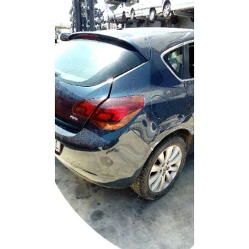 opel astra j lim. del año 2011