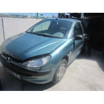 PEUGEOT 206 BERLINA
