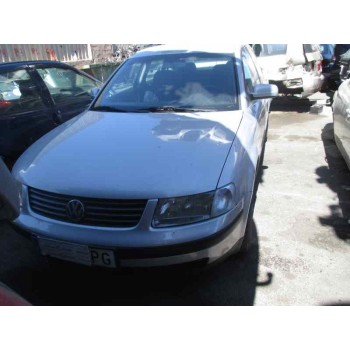 volkswagen passat berlina (3b2) del año 2000