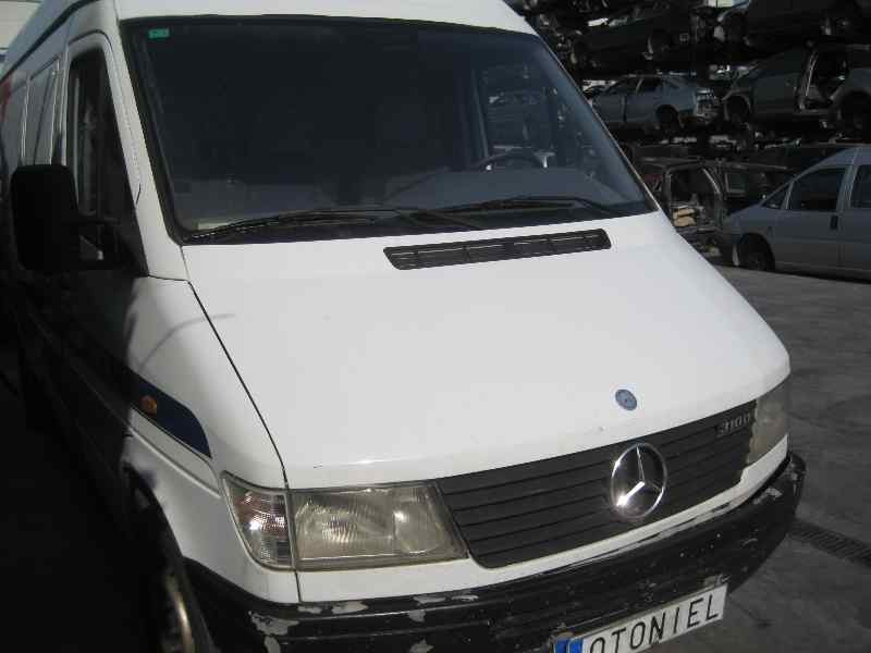 MERCEDES-BENZ SPRINTER (W901,W903) COMBI