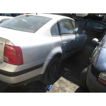 volkswagen passat berlina (3b2) del año 2000