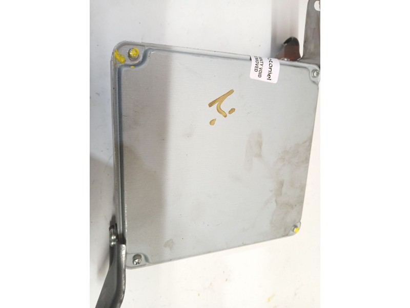 Recambio de centralita motor uce para toyota avensis (_t25_) 1.8 (zzt251_) referencia OEM IAM 8966105860  