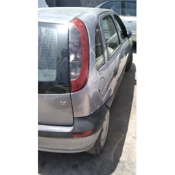 opel corsa c del año 2002