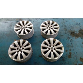 opel astra j lim. del año 2011