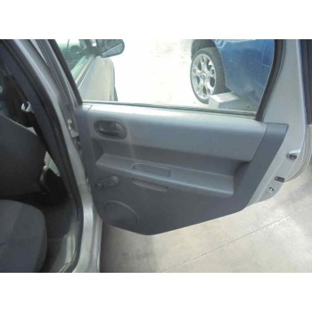 mitsubishi colt berlina 5 (z30a) del año 2004