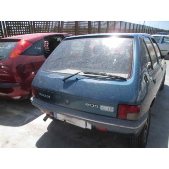 peugeot 205 berlina del año 1995