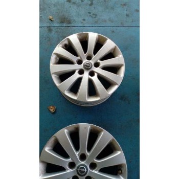 opel astra j lim. del año 2011