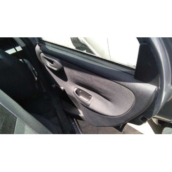 opel corsa c del año 2002