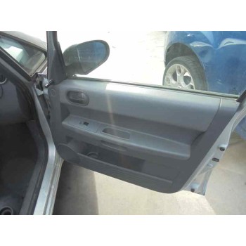 mitsubishi colt berlina 5 (z30a) del año 2004