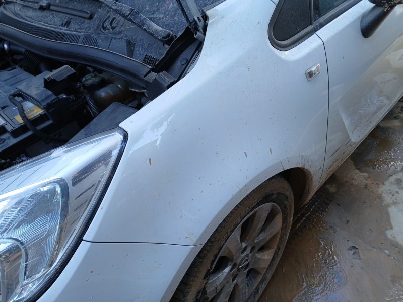 Recambio de aleta delantera izquierda para opel meriva b monospace (s10) 1.4 (75) referencia OEM IAM 93167923  