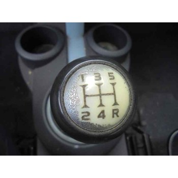 mitsubishi colt berlina 5 (z30a) del año 2004