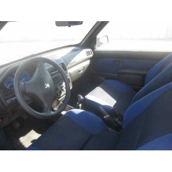 peugeot 106 (s2) del año 2000