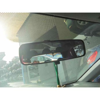 mitsubishi colt berlina 5 (z30a) del año 2004