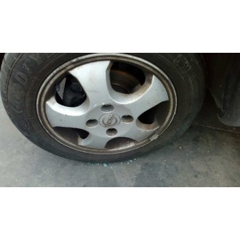 opel corsa b del año 2000