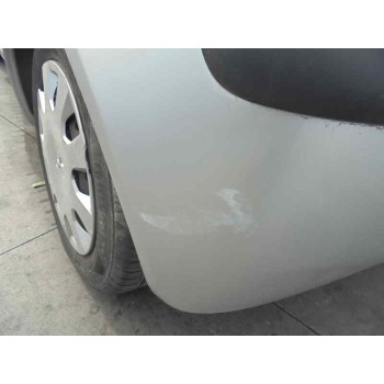 mitsubishi colt berlina 5 (z30a) del año 2004