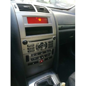 peugeot 407 del año 2004