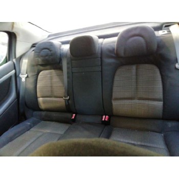 peugeot 407 del año 2004