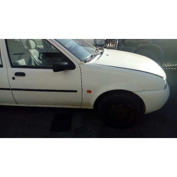 ford fiesta berlina del año 1997