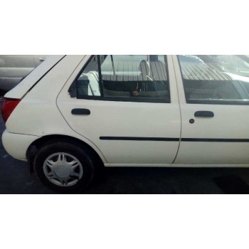 ford fiesta berlina del año 1997
