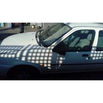 ford fiesta berlina del año 1997