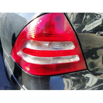 mercedes-benz clase c (w203) berlina del año 2004