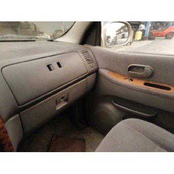 kia carnival ii del año 2002