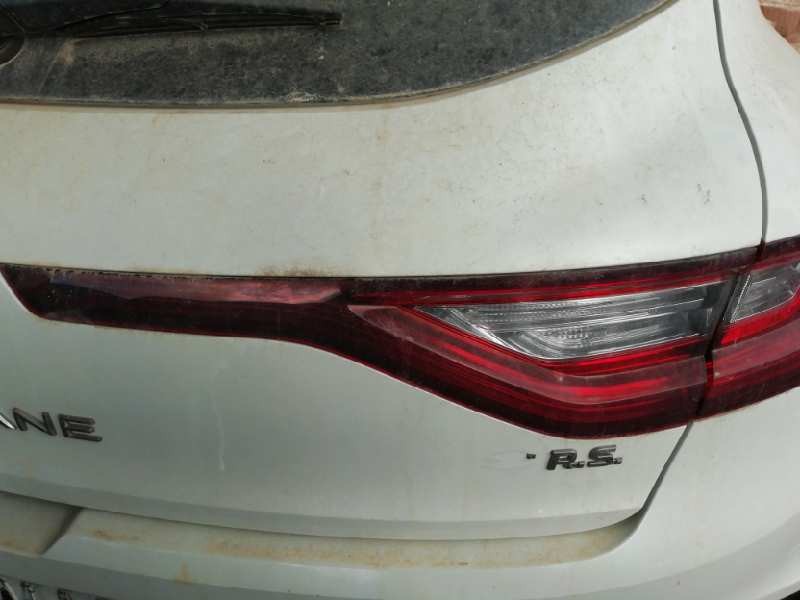 Recambio de piloto trasero derecho interior para renault megane iv berlina 5p r.s. trophy referencia OEM IAM   