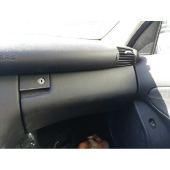 mercedes-benz clase c (w203) berlina del año 2004