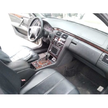 mercedes-benz clase e (w210) berlina diesel del año 2001