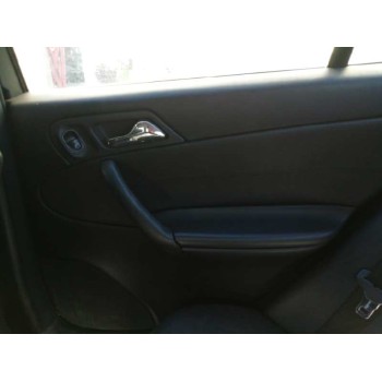 mercedes-benz clase c (w203) berlina del año 2004