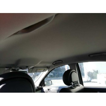 mercedes-benz clase c (w203) berlina del año 2004