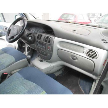 renault scenic (ja..) del año 2002