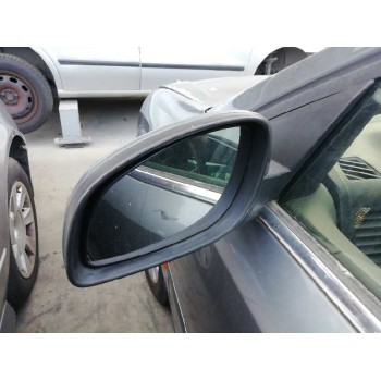 opel vectra c berlina del año 2003