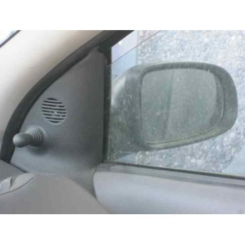 opel corsa c del año 2001